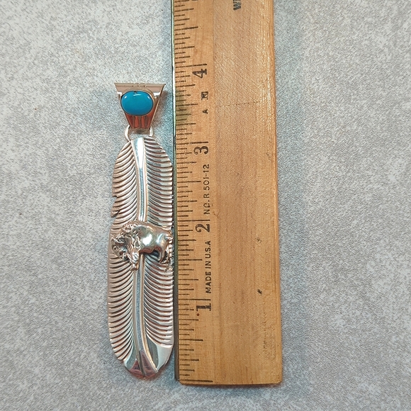 Vintage Turquoise Sterling Silver Native American Buffalo Feather Pendant Signed - Picture 3 of 4